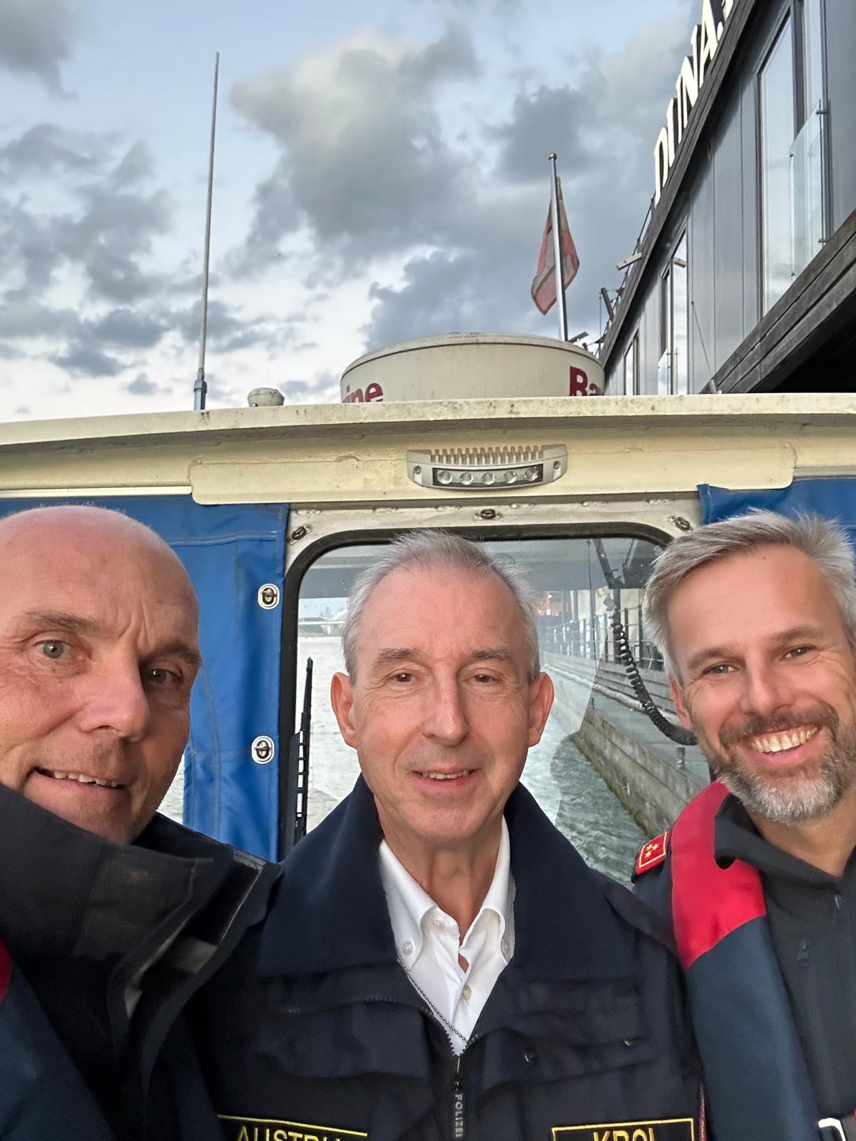 e17ca010 6ebe 4694 b6e4 32d934532ac8