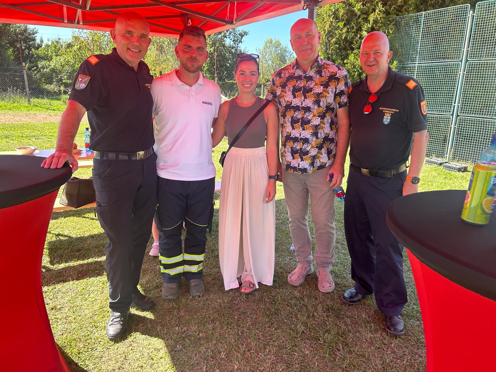 d2406aba 2803 4abe 980a 54752e5a4a0f